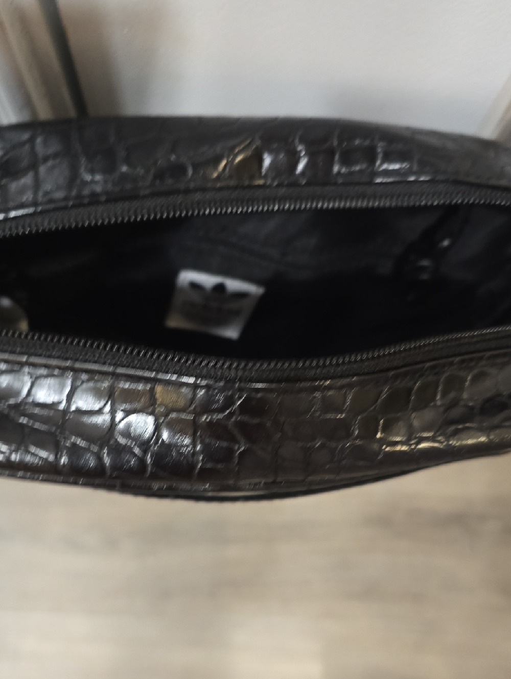 Adidas Originals Airliner Tote Bag- Black Croc/White - Picture 14 of 14